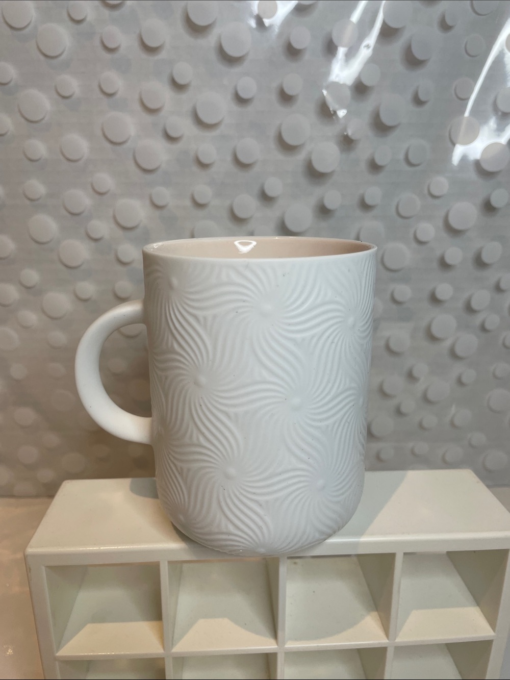 Nespresso White Textured Ceramic Mug - Swirl Pattern
